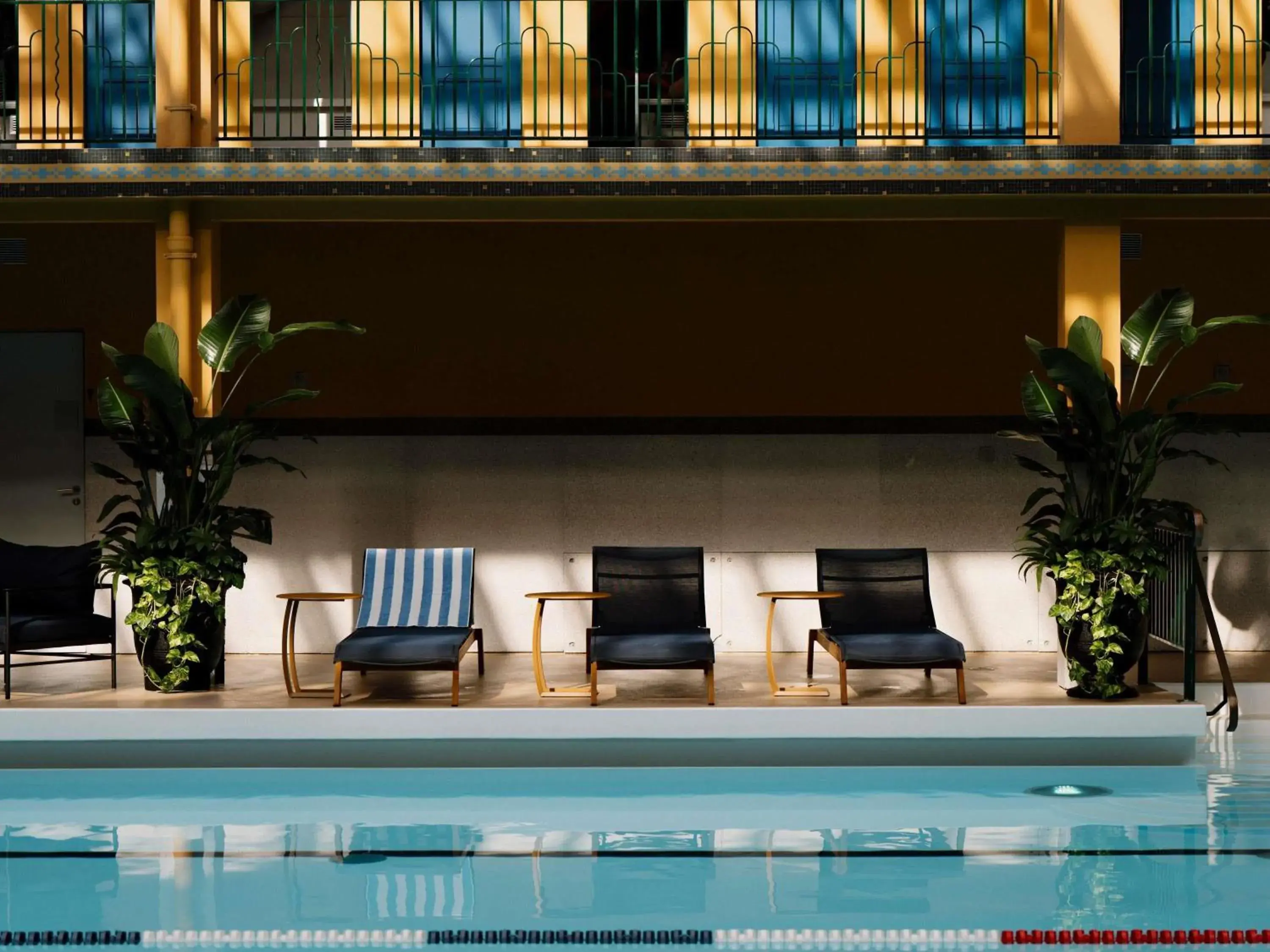 Pool view in Molitor Hotel & Spa Paris - MGallery Collection